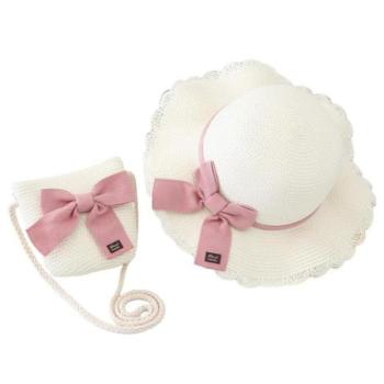 Kalapok babáknak - Lánykalap és kézitáska rózsaszín masnival kép
