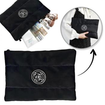 Kozmetikai táskák - Fekete nagyméretű kozmetikai táska kép