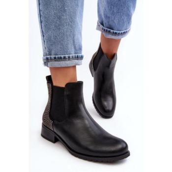 Női csizmák - Cirkónikkal díszített fekete csizma kép