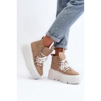 Női sportcipők - Bézs színű bőr női platform tornacipő kép
