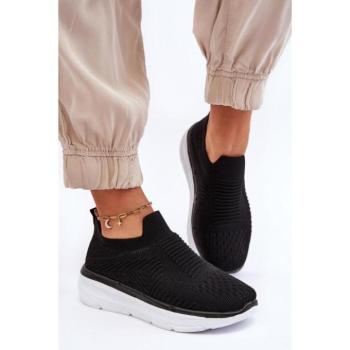 Női sportcipők - Fekete bebújós női cipők kép