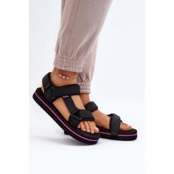 Női szandálok - Sportos fekete női szandál kép