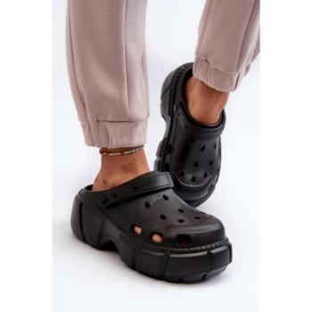 Otthoni cipők - Fekete platformos Crocs cipők nőknek kép