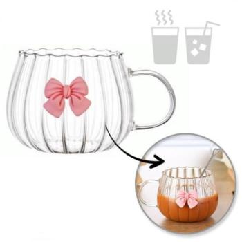 Poharak - Hullámos bögre rózsaszín masnival - 350 ml kép