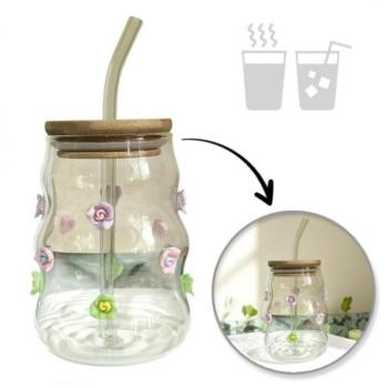 Poharak - Hullámosított üvegpohár virágokkal, szívószállal és fedéllel - 450 ml kép