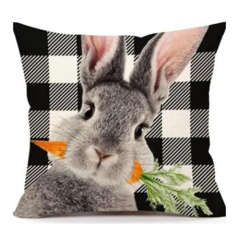 Ünnepi dekorációk - Fekete-fehér párnahuzat nyúllal kép