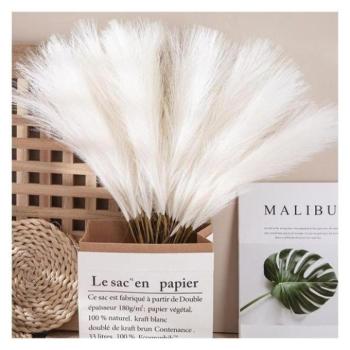 Ünnepi dekorációk - Krémszínű műnövénydekoráció kép