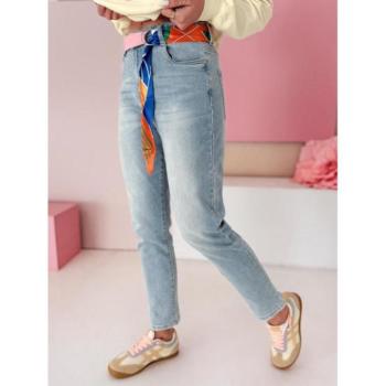 Farmer nadrágok - Világoskék női mom fit farmer UY2470 kép