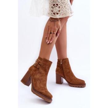 Női csizmák - Barna velúr csizma kép