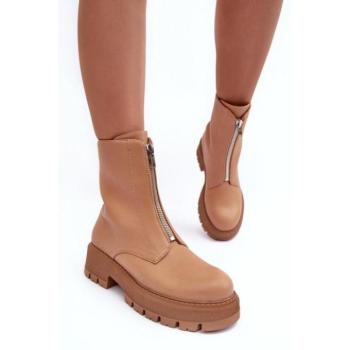 Női csizmák - Bézs színű bélelt női csizma kép