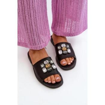 Női papucsok - Strasszokkal díszített fekete flip-flopok kép