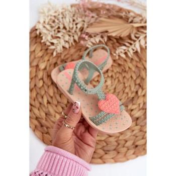 Szandálok lányoknak - Lányos zöld szandálok szívvel kép